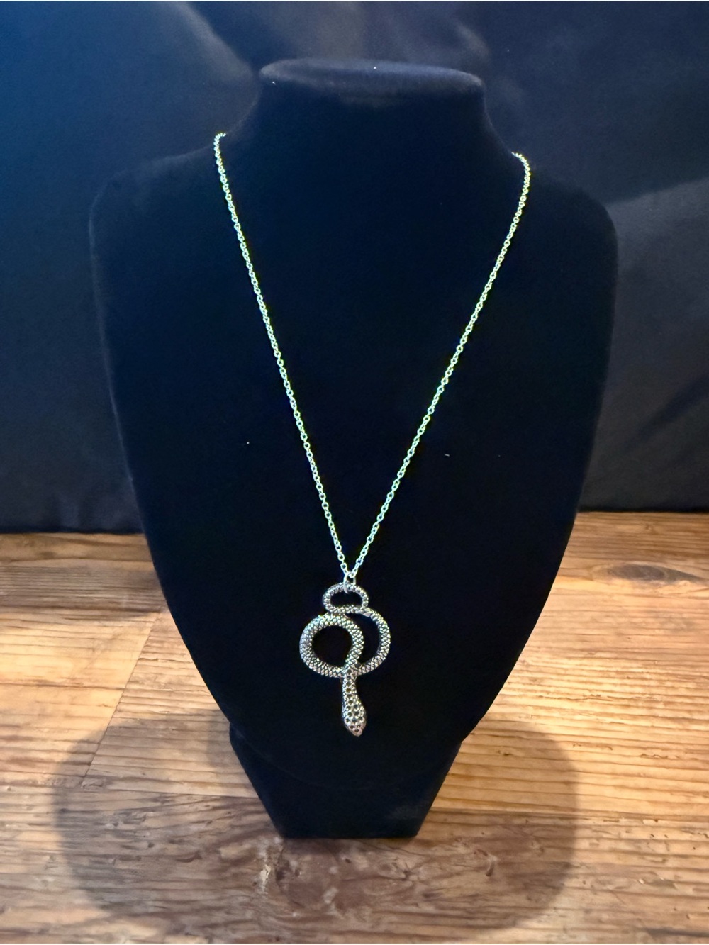 Silver snake necklace